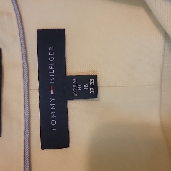 Tommy Hilfiger Long Sleeve non iron cotton - Picture 2 of 4